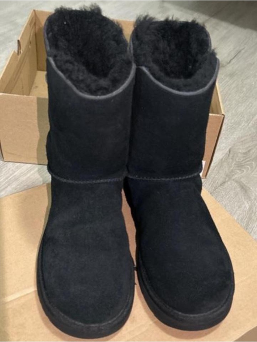 UGG marciella II Boot in Black